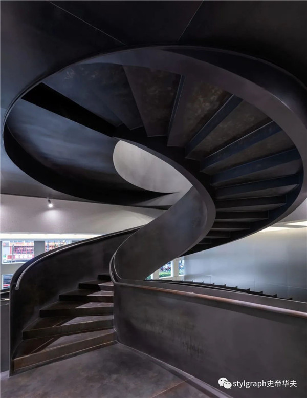 640 (5).jpg